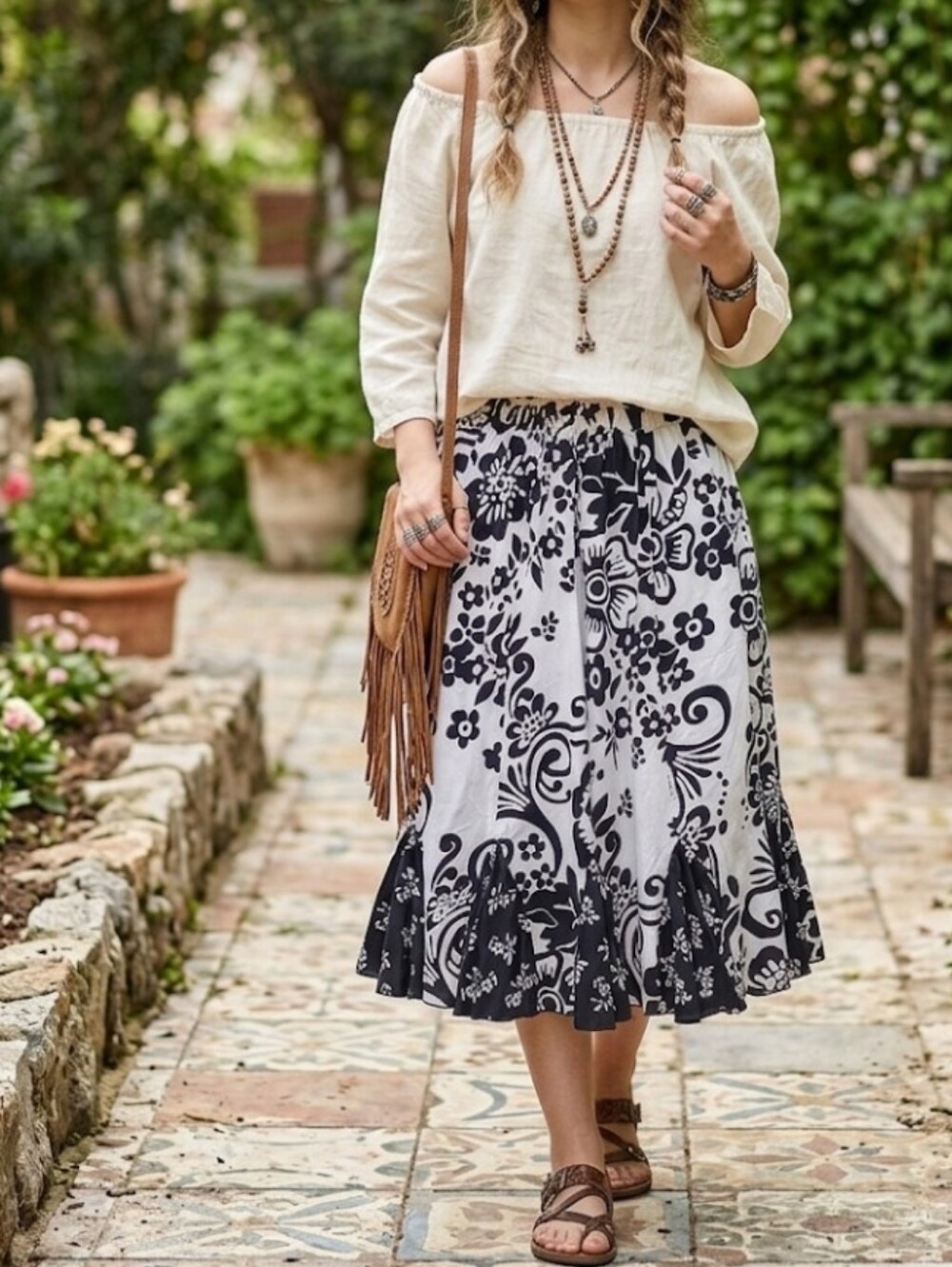 Full Boho Floral Skirt L-XL Black & White 2st Class Co.